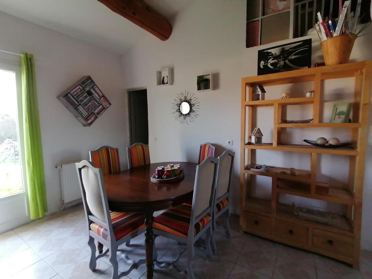Le Tavan Crillon-le-Brave Dış mekan fotoğraf
